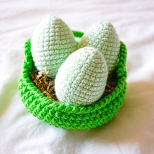 Easter Basket and Eggs Decoration Green, Crocheted Easter Eggs, Knit Easter Eggs image 5