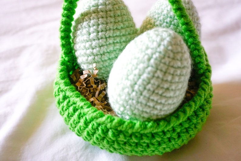 Easter Basket and Eggs Decoration Green, Crocheted Easter Eggs, Knit Easter Eggs image 3
