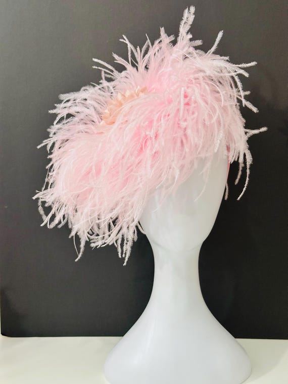 Powder Pink Feather Fascinator Hat, Pink Pale Pink Feather Hat, Derby Fascinator Hat Church Wedding Tea Party Hat,  8ply Ostrich Feather Hat