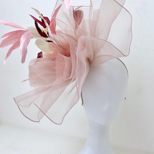 Feather and Tulle dusty rose vintage hat Pink Dusty Rose Kentucky Derby Hat Fascinator, Church  main image 3