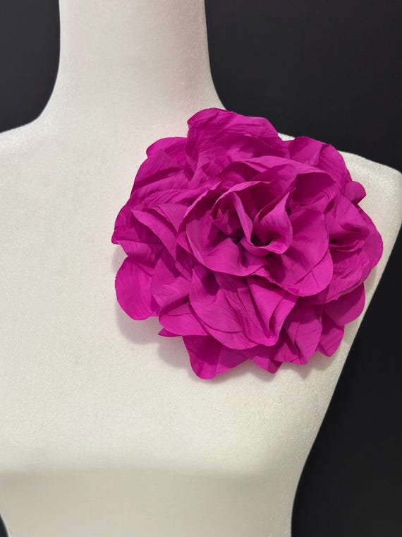 Fuchsia Flower Pin Brooch boutonniere, Oversized Flower Pin, Deep Pink Hair Clip, Big Hot Pink Brooch Pin, Pink boutonniere,
