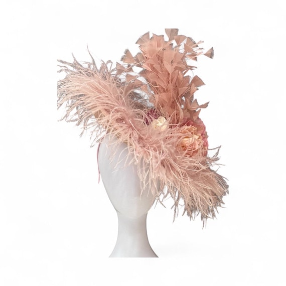 Dusty Rose Blush Beige Fascinator Hat, Couture Feather Hat,Derby Hat for Women, Dusty Rose Ostrich Feather Church Wedding High Tea Party Hat