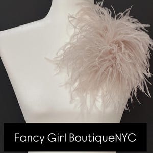 Oversize Feather Brooch Pin,  Ostrich feathers boutonniere, Champagne Beige, Pink Dusty Rose, Black, Navy,  Sage Green Feather Pin, 6-8ply