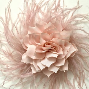 Blush Pink Fascinator Hat Clip, Blush Feather Clip Champagne Beige, Blush, Mauve, Dusty Rose Blush Fascinator Church Hat, Wedding Headpiece