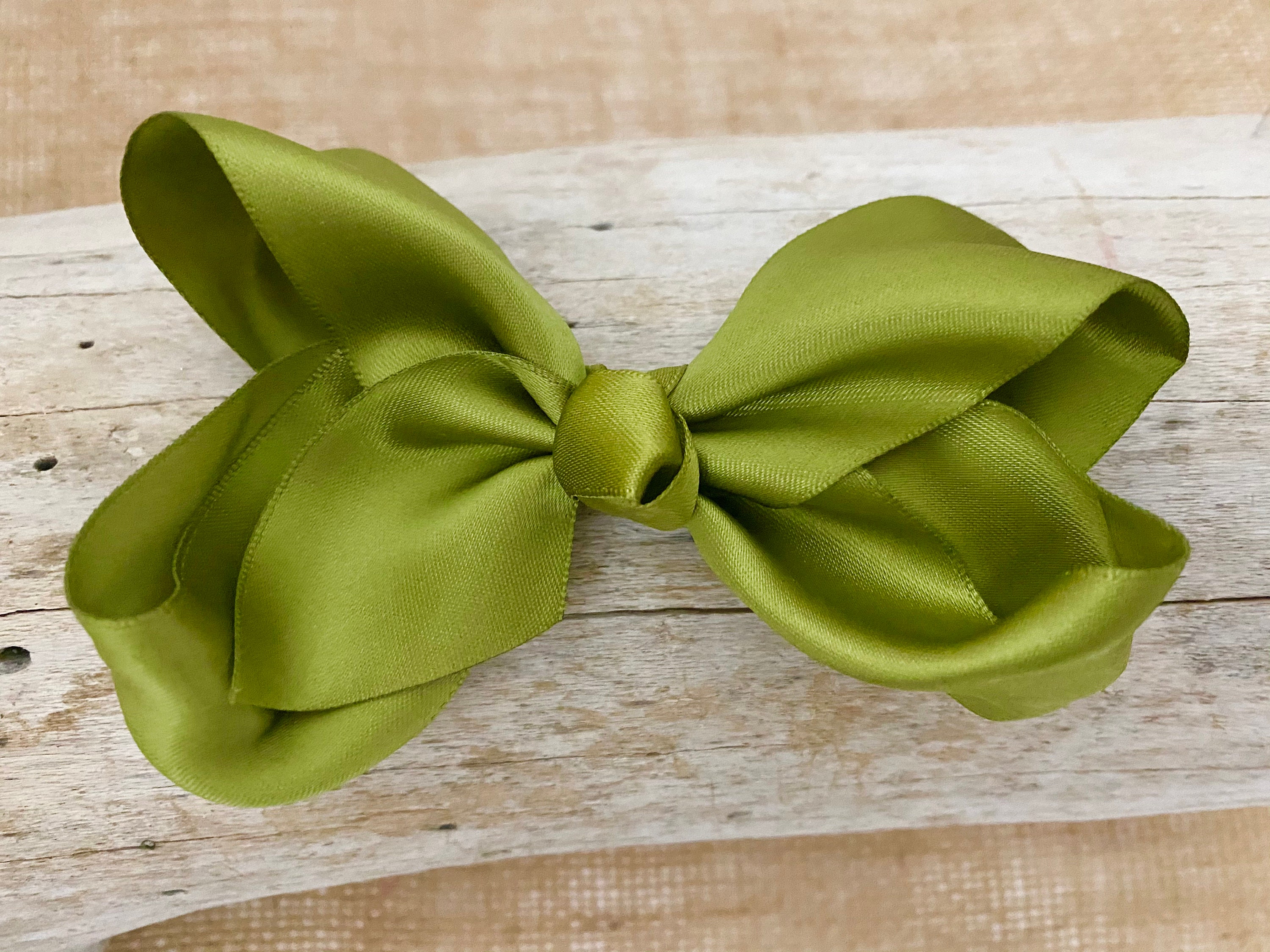 Wholesale Boutique Light Green Hair Bow