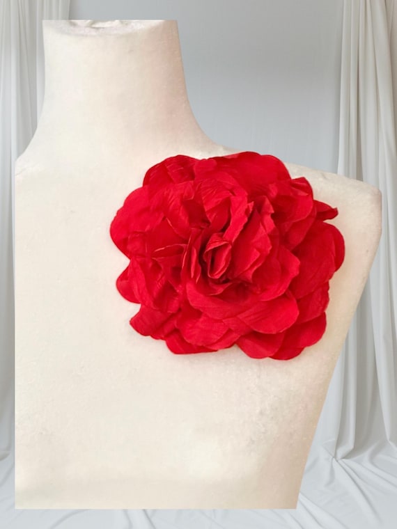 Big Red Flower Brooch Pin, Flower Corsage Pin, Statement Flower Boutonniere,All colors, Pink White Black Black Flower pin