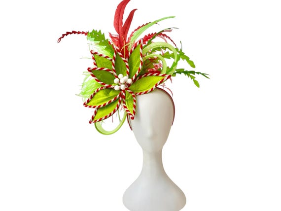Christmas Fascinator Hat, Couture Red Green Christmas Feather Flower Fascinator, Ostrich Feather Green Red Christmas Fascinator, Holiday Hat