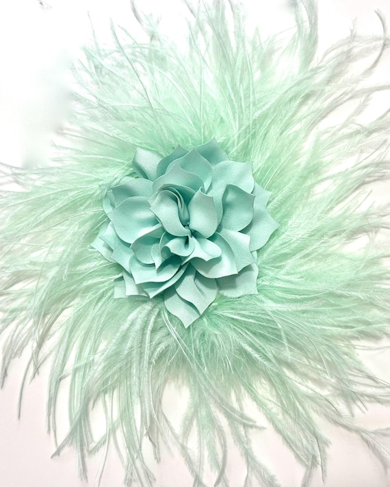 Mint Fascinator Hat clip, Pale Mint Aqua Feather Flower clip, Wedding Kentucky Derby Fascinator Hat Clip, Church Hat Clip,Bridal Hairpiece