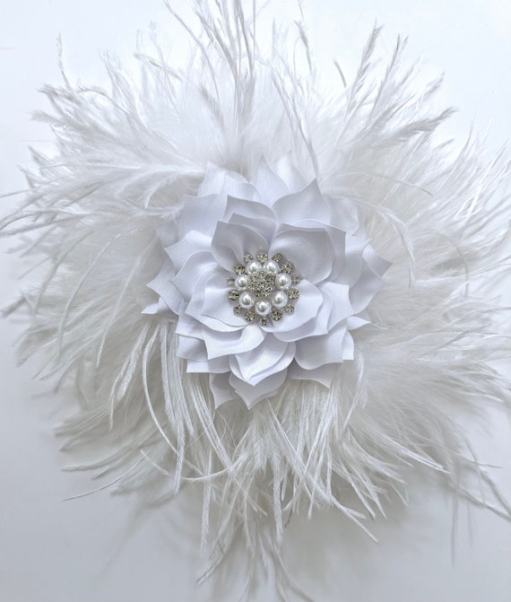 White Fascinator, White Ostrich Feather Wedding Hairpiece, Kentucky Derby Hat Fascinator Headband, Crystal Pearl Flower Fascinator