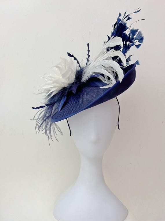 Navy Blue White Fascinator Hat, Navy Feather Fascinator Hat, Wedding Fascinate, Mother of the Bride Hat, Navy Church Derby Fascinator Hat