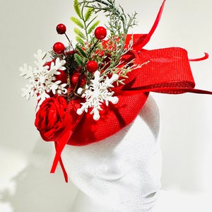 Green Christmas Fascinators - Etsy display picture 3