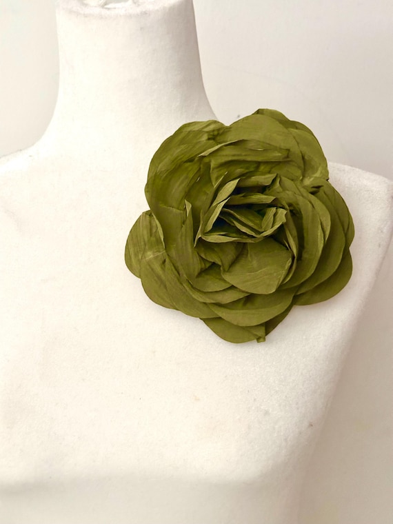 Big Flower Pin, Olive, Mustard Yellow, Teal Dusty Rose Pink Fushcia Black Flower Brooch Pin, Statement Boutonniere, Corsage Pin, All colors