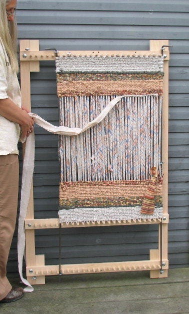 Adjustable Twining Loom for Rag Rugs, Place mats and Potholders Maple…