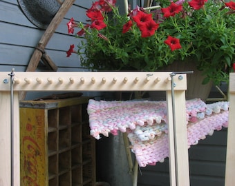 Twining Loom For Place Mats