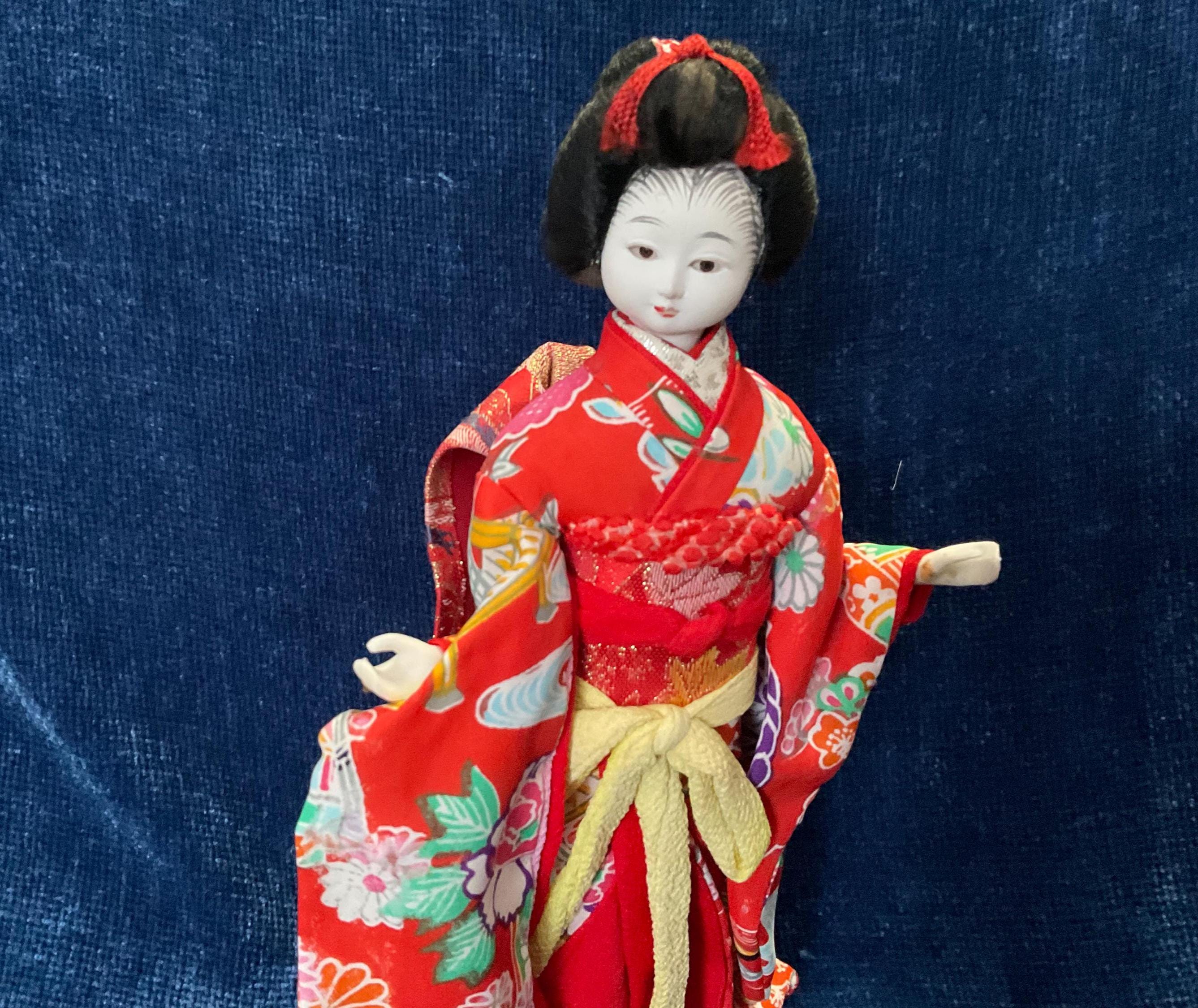 昭和レトロ 日本人形 市松人形 縁起物 ガラスケース入り 4体 昭和レトロ 日本人形 市松人形 縁起物 ガラスケース入り 4体 市松人形
