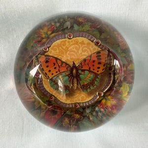 Butterfly Paperweight 3 1/2&quot;