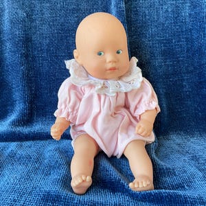 Poupée Corolle Bébé Chauve Corps à Billes – 30 Cm – Robe Rose – Vintage 1997