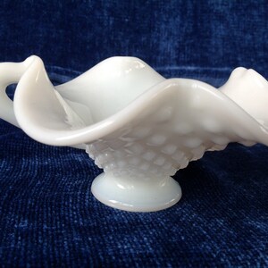 Hobnail Milchglas Candy Dish Griff Milchglas Kleine Hobnail Nussschale Milchglas Schüssel