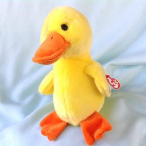 Quackers Beanie Buddy Ty Yellow Plush Chicken 1998