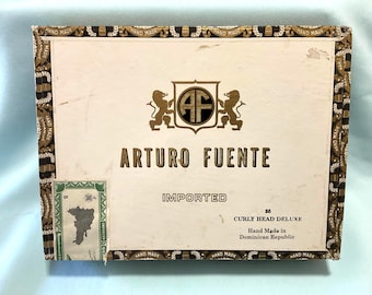 Arturo Fuentes Cigar Box Curly Head Deluxe
