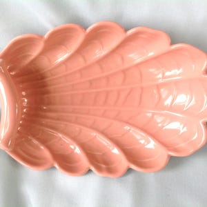 Plato o bandeja Abingdon Pink Shell, consola, diseño Light Salmon Shell, cuenco o bandeja poco profunda