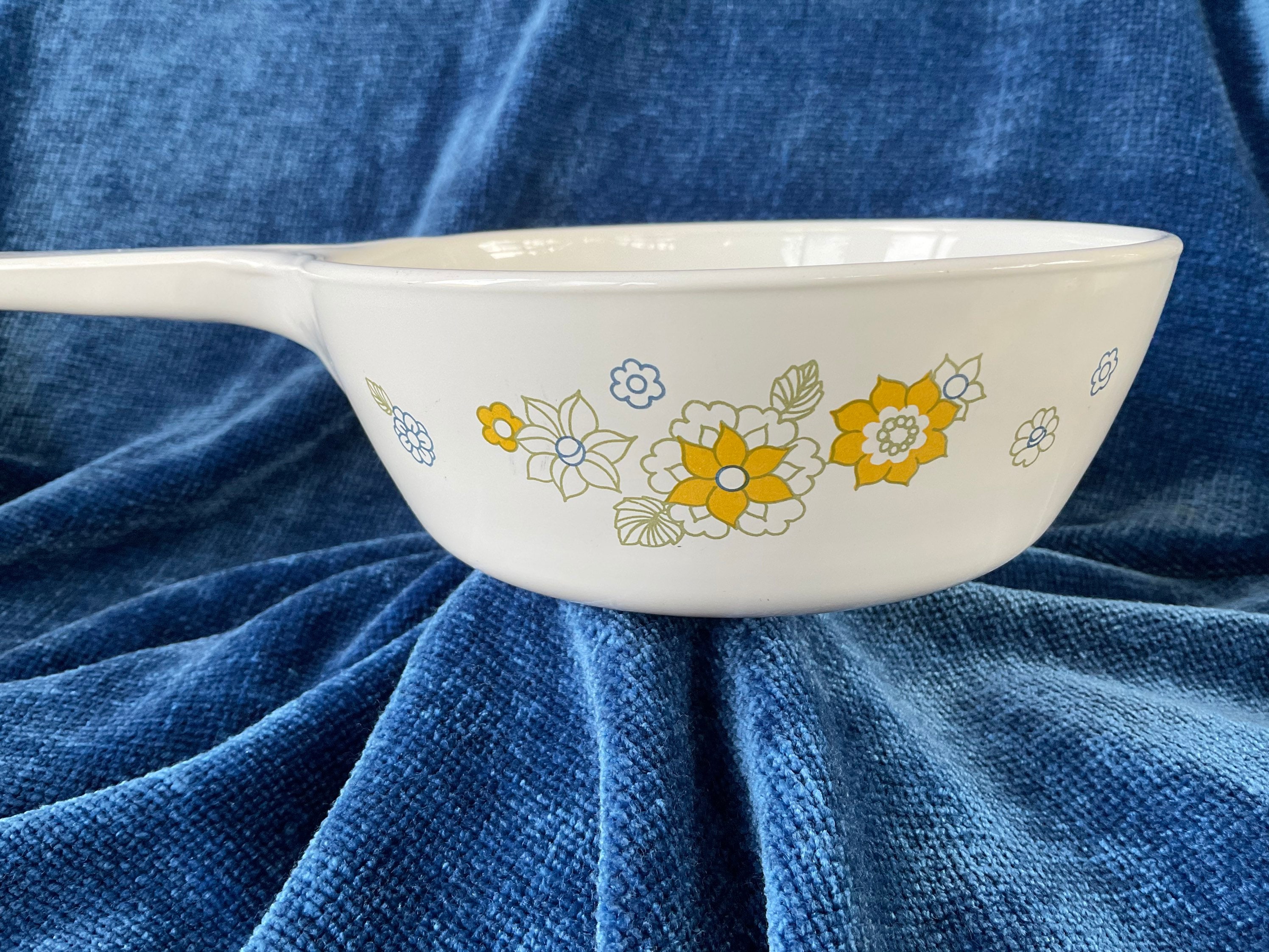 Corning Ware 1 Pint Saucepan Floral Bouquet P-81-B Corningware