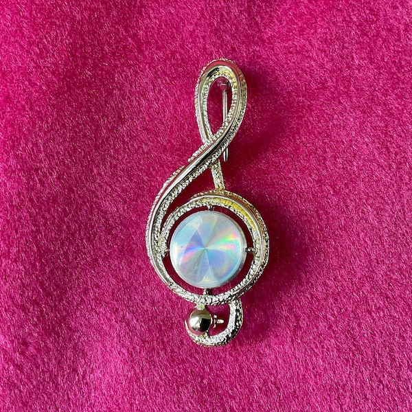 Treble Clef Brooch Rainbow Jewel Corp. Jewelarama Hologram Treble Clef Pin