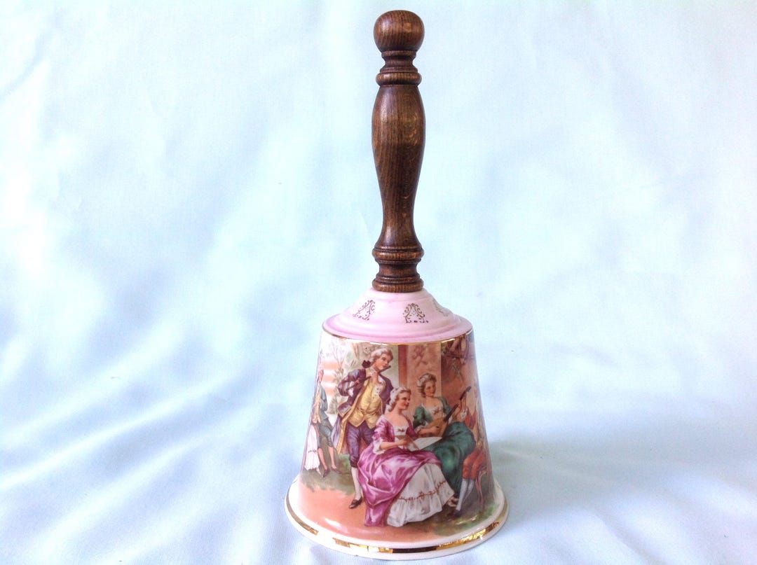 Colonial Bell Ringer Colonial Bell Colonial Musicians Bell - Etsy