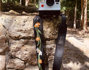 Daisy Vine Camera Strap