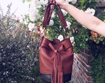 Mimi Bucket Bag - Brown