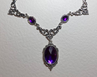 REGAL Filigree VICTORIAN Style PURPLE Acrylic Crystal Stones Silver Plated Metal Collar Necklace.  Set also listed choice of earring sizes