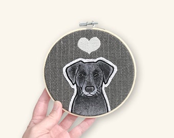 Pet Portrait with Heart. Personalized Embroidered Pet Portrait. Custom Pet Memorial. Gift for Pet Lovers