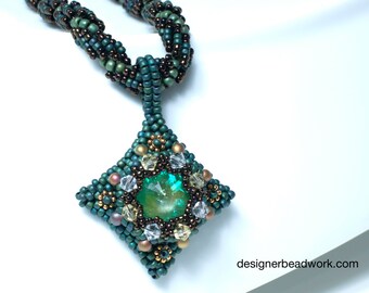 Green Necklace with a Pendant