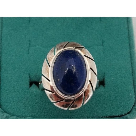 Ladies Modern Sterling Silver Lapis Ring Size 7