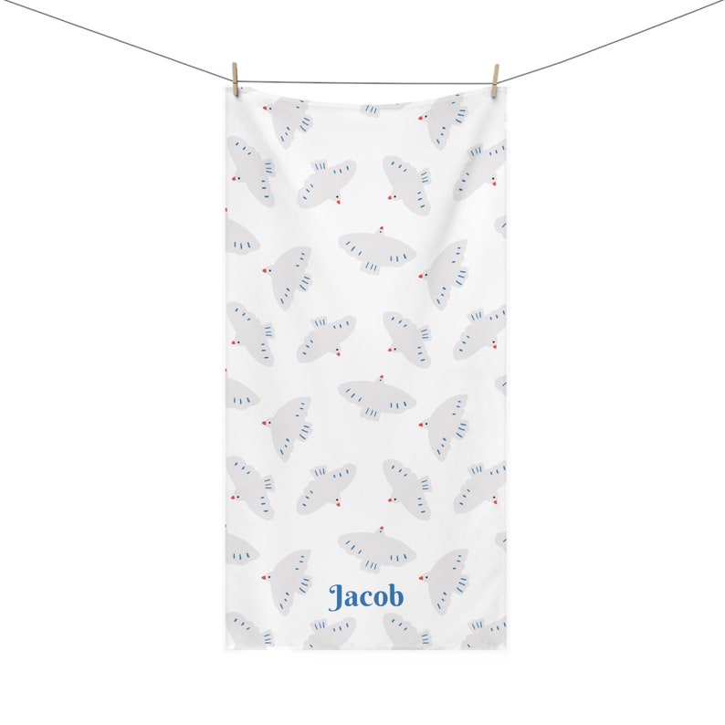 Serviette de plage pour enfants 30 x 60 pouces Serviette oiseau colombe pigeon Serviette de bain en polyester et coton vison Cadeau pour enfants Cadeau de Pâques Serviette personnalisée image 3