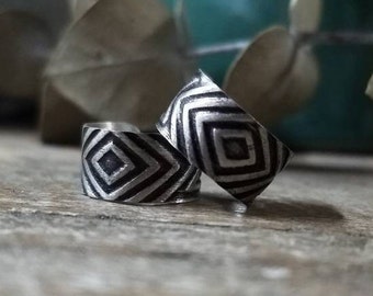 Conch Ear Cuffs Southwest Pattern | Single or Set | Etched & Antiqued Sterling Silver Huggie Ear Wrap, Pronto | Custom // Made to Order