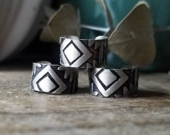 Conch Ear Cuffs Southwest Sunset Pattern | Single or Set | Etched & Antiqued Sterling Silver Huggie Ear Wrap, Custom // Made to Order