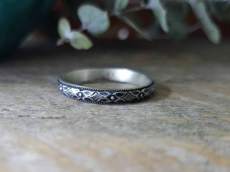 Solid Sterling Flower Ring with Swirls Short Oxidized Flower Ring