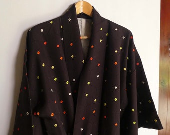 Kimono jacket - Japanese vintage - silk - tie-dye - hexagon pattern - wrap jacket with side ties - WhatsForPudding #3079