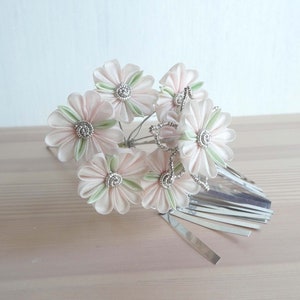 Vintage kanzashi - hair stick - Tsumami kanzashi (silk fabric hair ornament) made in Kyoto - pale pink floral - WhatsForPudding #3467