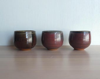 Ceramic sake/tea cups - Japanese vintage - set of 3 - studio pottery - handmade - WhatsForPudding #3782