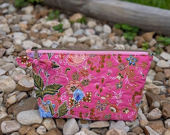 Quilted Floral Makeup Bag/Zipper Pouch