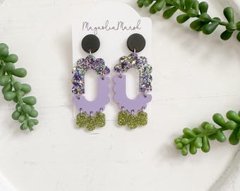 Halloween Earrings, Acrylic Earrings, Earrings for Halloween, Halloween Glitter Earrings, Scalloped Earrings, Black Stud Earrings