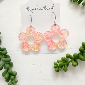 Daisy Flower Earrings, Acrylic Hot Pink Yellow White Glitter Earrings, Lightweight Earrings for Girls, Spring Earrings, Gift for Mothers Day