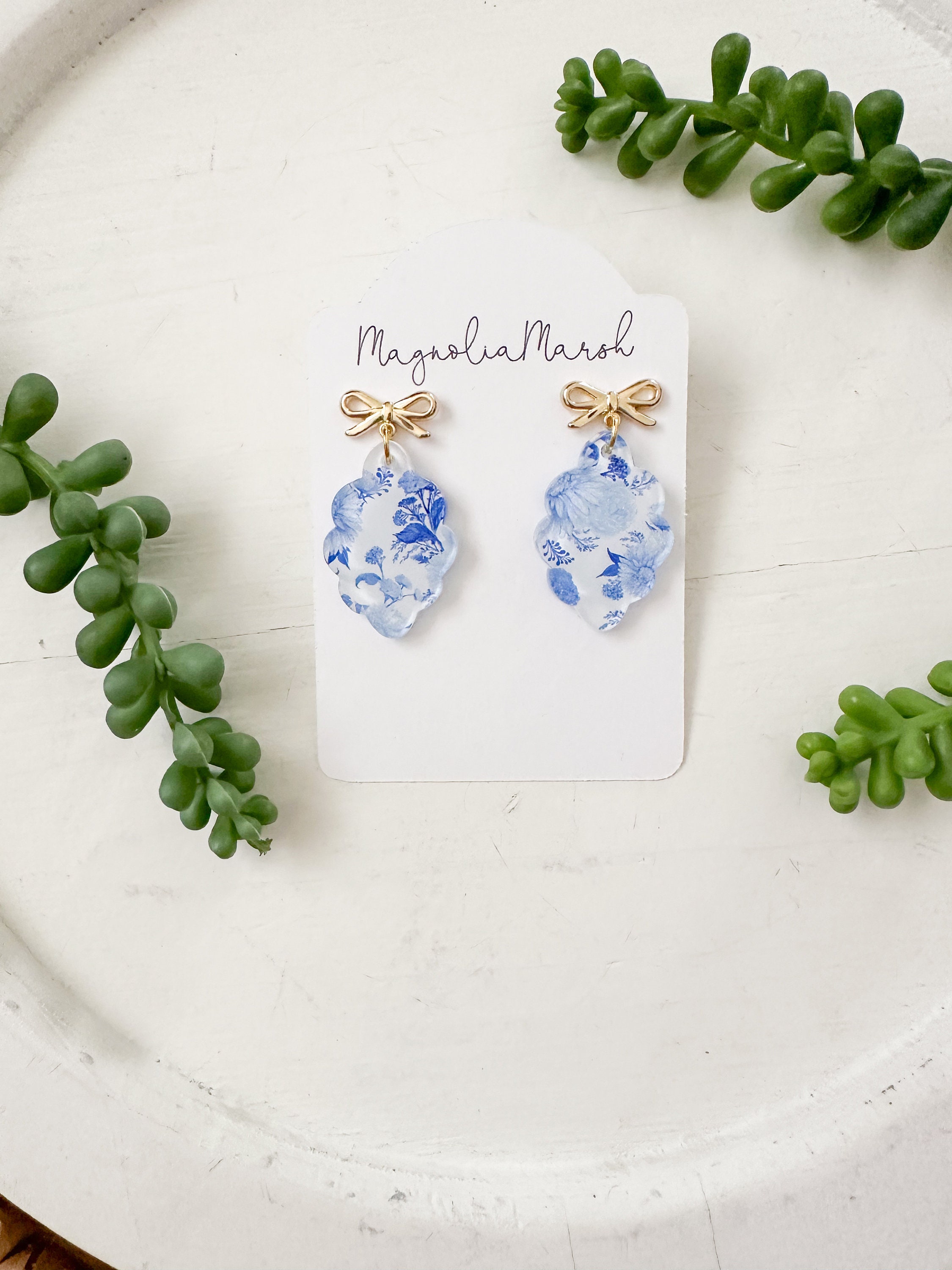 VTG 80s JPG Chinoiserie Earrings 爲 VTG 80s JPG Chinoiserie Earrings 爲