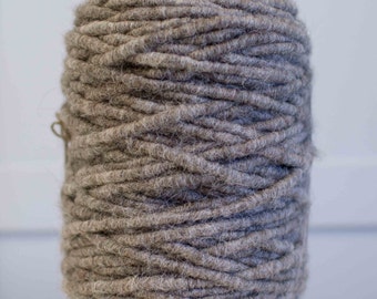 100% alpaca rug yarn