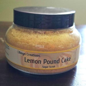 Scrub allo zucchero e torta al limone