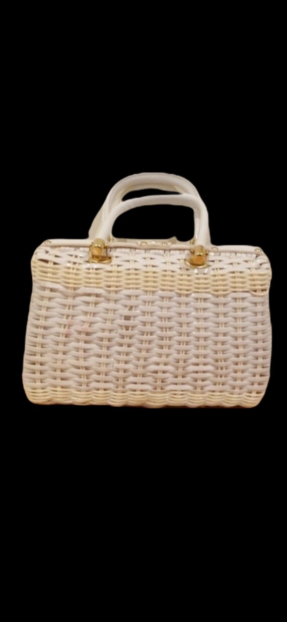 Beautiful circa 1980 woven  white wicker style  d… - image 3