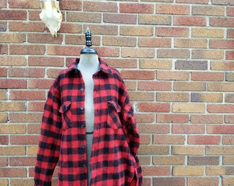 fantastic well made vintage woolrich plaid warm stylish button up flannel shirt size small medium large