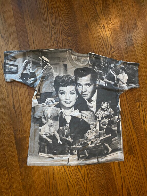 Epic vintage 90’s all over print I Love Lucy shir… - image 2